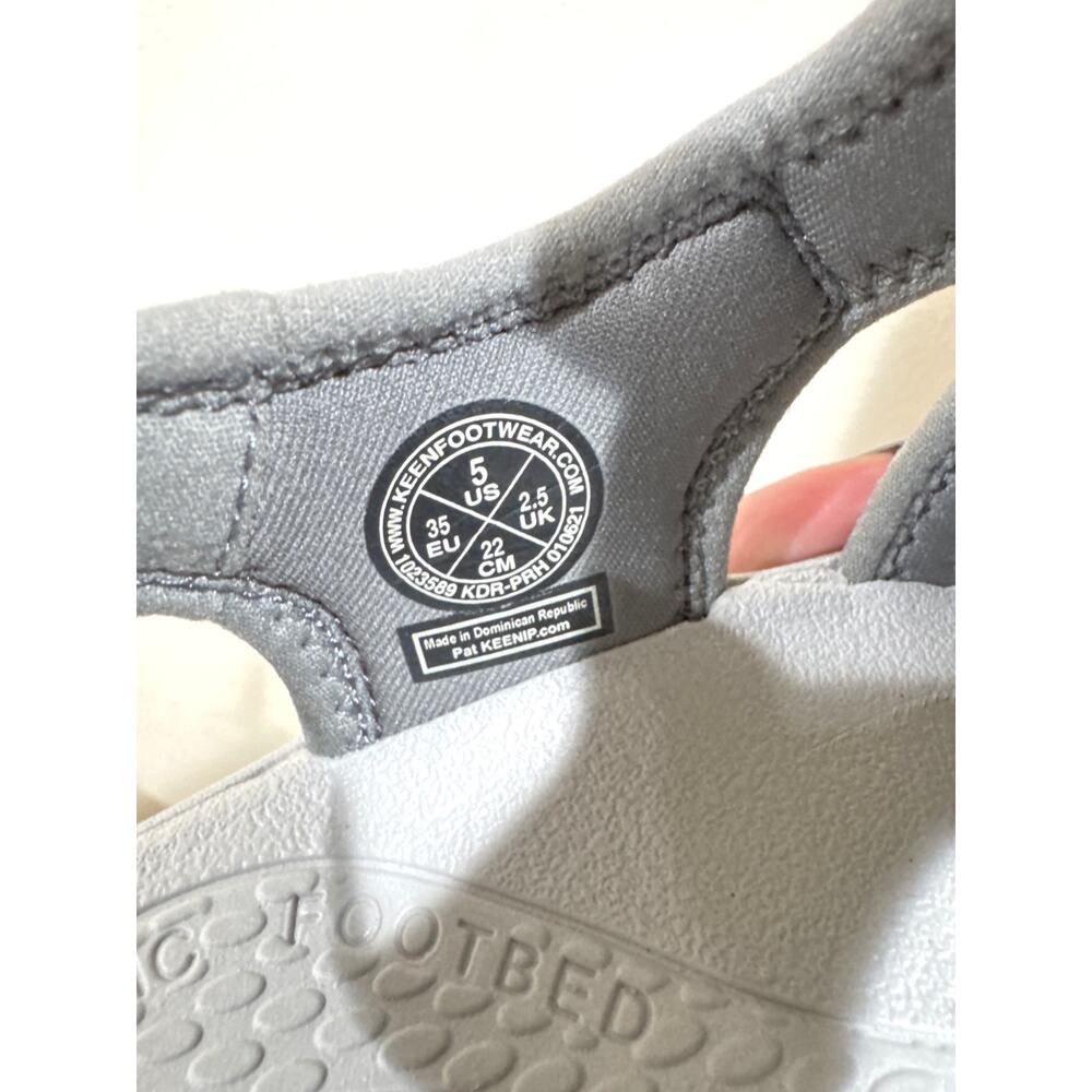 KEEN Women's Astoria West Sandals Grey Coral new size 5 - Picture 8 of 10